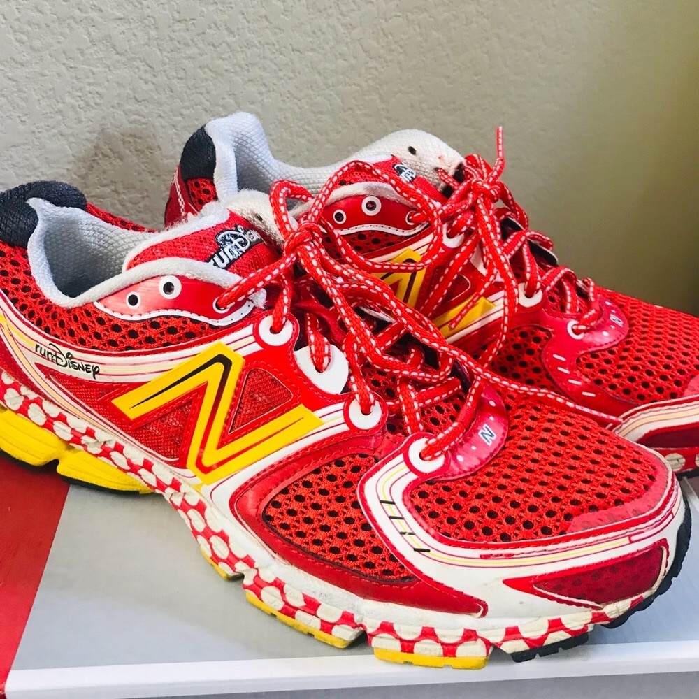 Special Edition Run Disney New balance Minnie